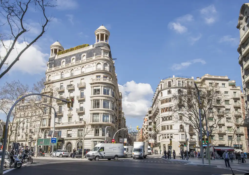 Vista exterior de Local de alquiler en Barcelona con Terraza