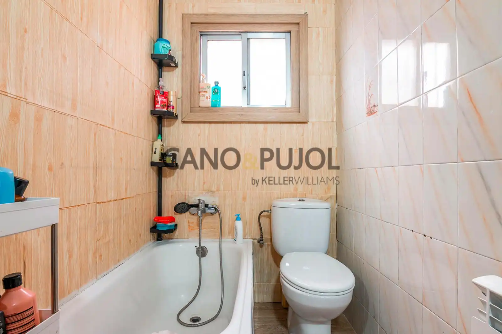 Baño de Piso en venta en Caldes de Montbui con Aire acondicionado y Terraza