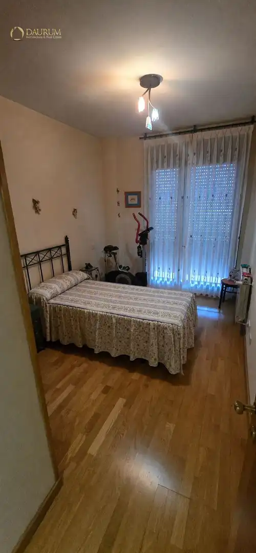 Flat with pool for sale in M Lopez Zubero, imagen 5