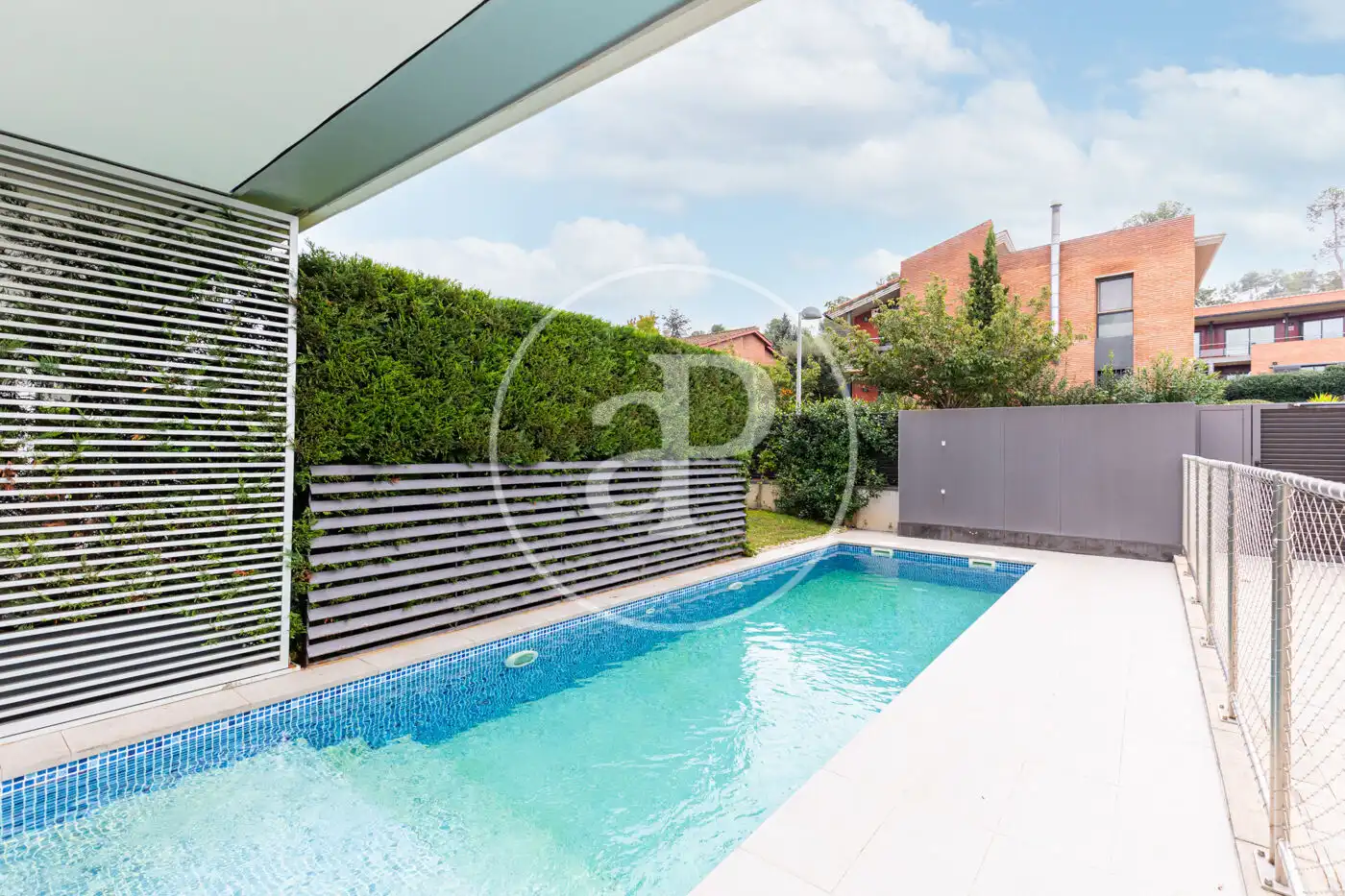 Swimming pool of Flat for sale in Sant Cugat del Vallès  with Air Conditioner, Heating and Private garden