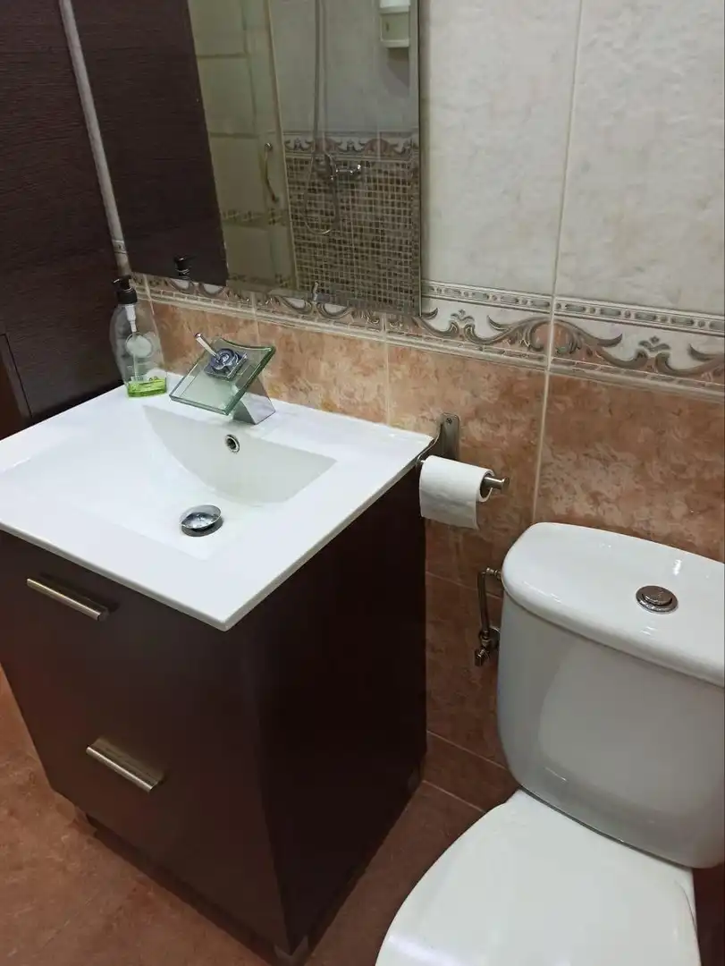 Bany de Planta baixa en venda en Getafe amb Aire condicionat i Terrassa