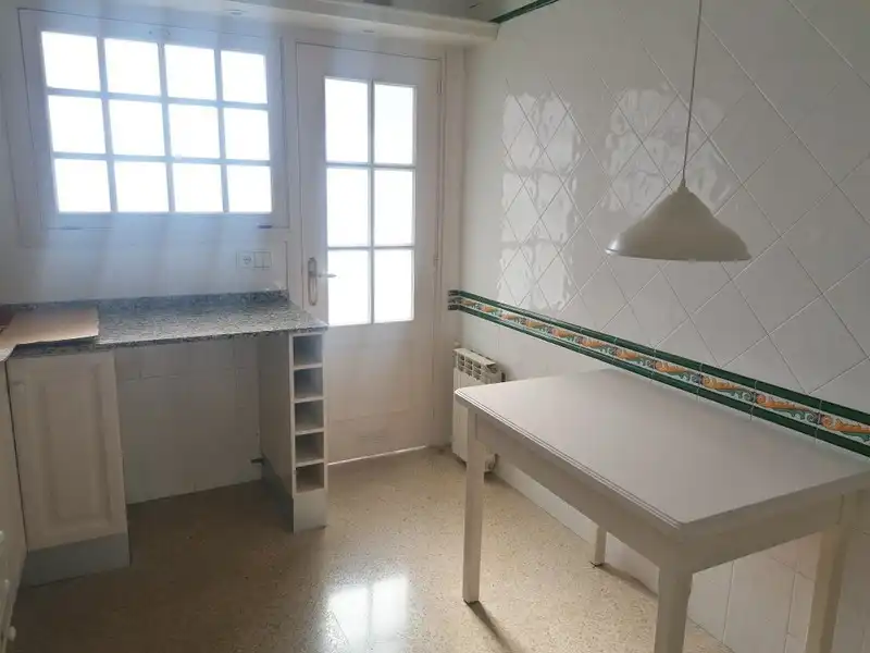 Kitchen of Flat for rent in Sabadell  with Heating, Oven and Balcony