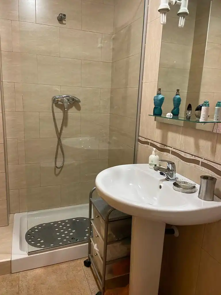 Badezimmer von Maisonette zum Verkauf in Elche / Elx mit Klimaanlage