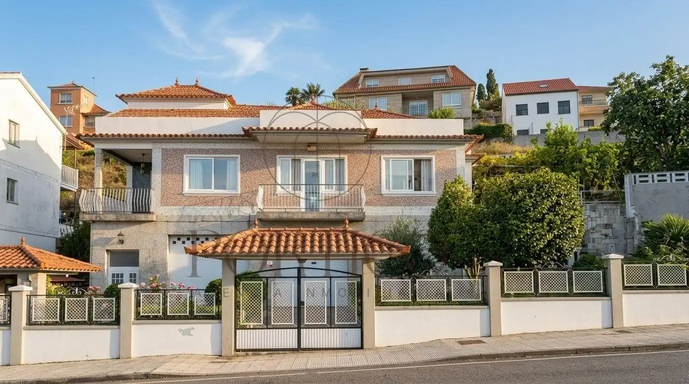 Exterior view of Houses for sale in Vigo   with Heating, Private garden and Terrace