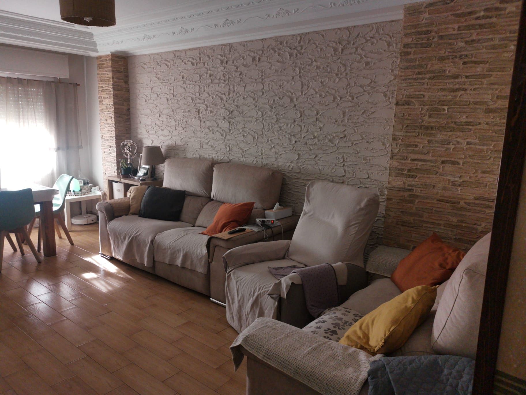 Living room of Flat for sale in Almoradí  with Air Conditioner, Furnished and Balcony