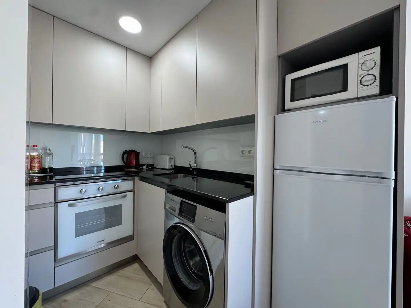 Küche von Wohnung zum Verkauf in Torrox mit Klimaanlage, Terrasse und Möbliert