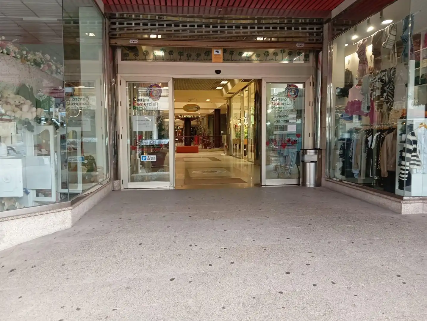 Local en venta en DAMAS APOSTOLICAS-SAN PED, 17, San Pedro da Ramallosa