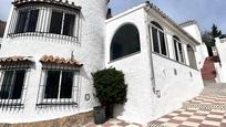 Vista exterior de Casa o xalet en venda en Benalmádena amb Terrassa