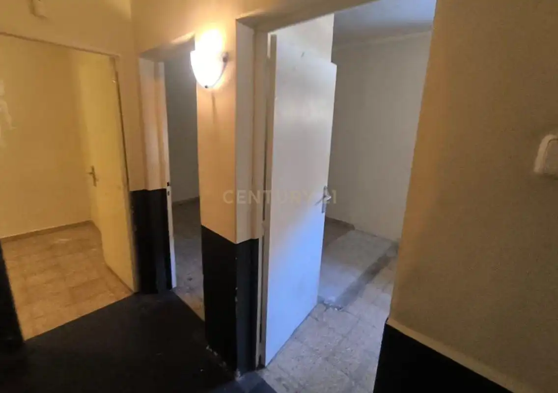 Flat for sale in Ripollet