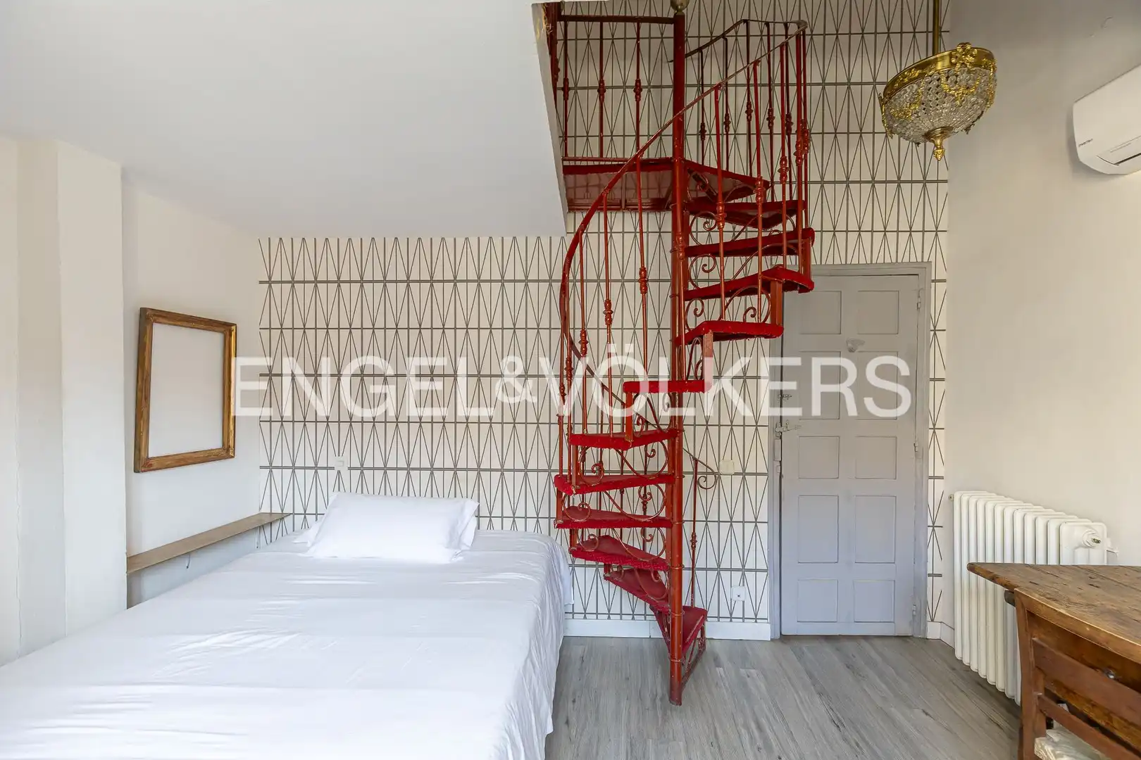 Schlafzimmer von Wohnung zur Miete in Madrid mit Klimaanlage, Heizung und Abstellraum