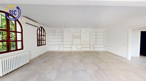 Foto 4 de Casa o xalet en venda a Torrent - Cl Frare Junipero Serra, El Vedat - Santa Apolonia, Valencia