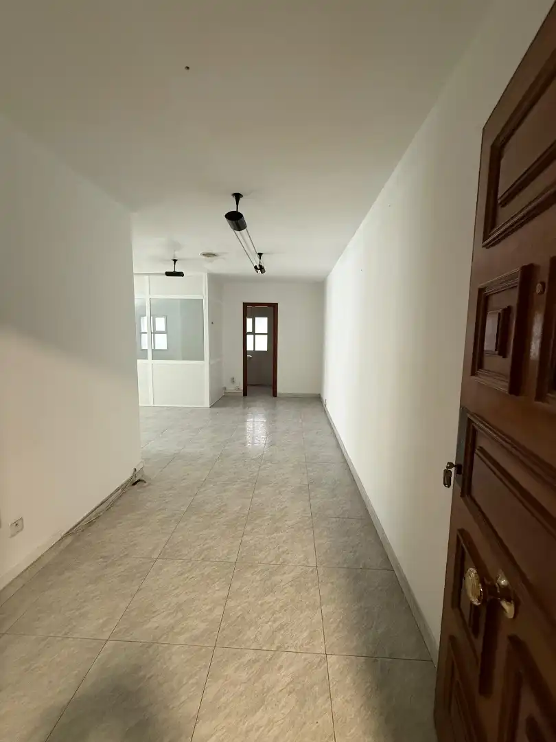 Office space to rent in Rúa de Benito Corbal, imagen 3