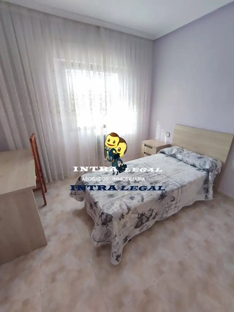 Habitación de Piso para compartir en Salamanca con Calefacción, Terraza y Amueblado
