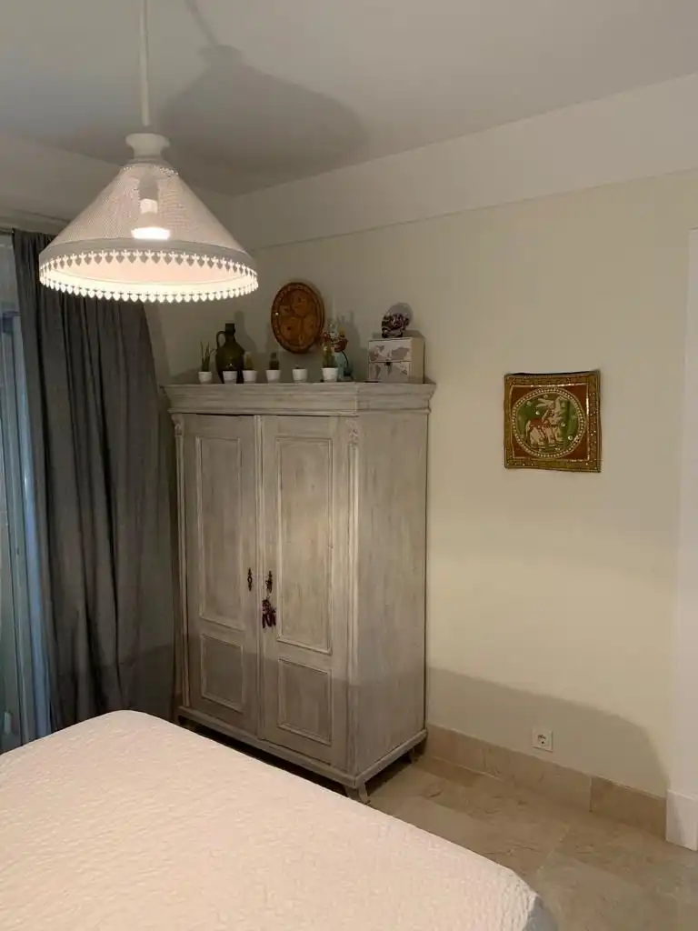 Habitación de Apartamento en venta en Sotogrande con Aire acondicionado, Calefacción y Jardín privado