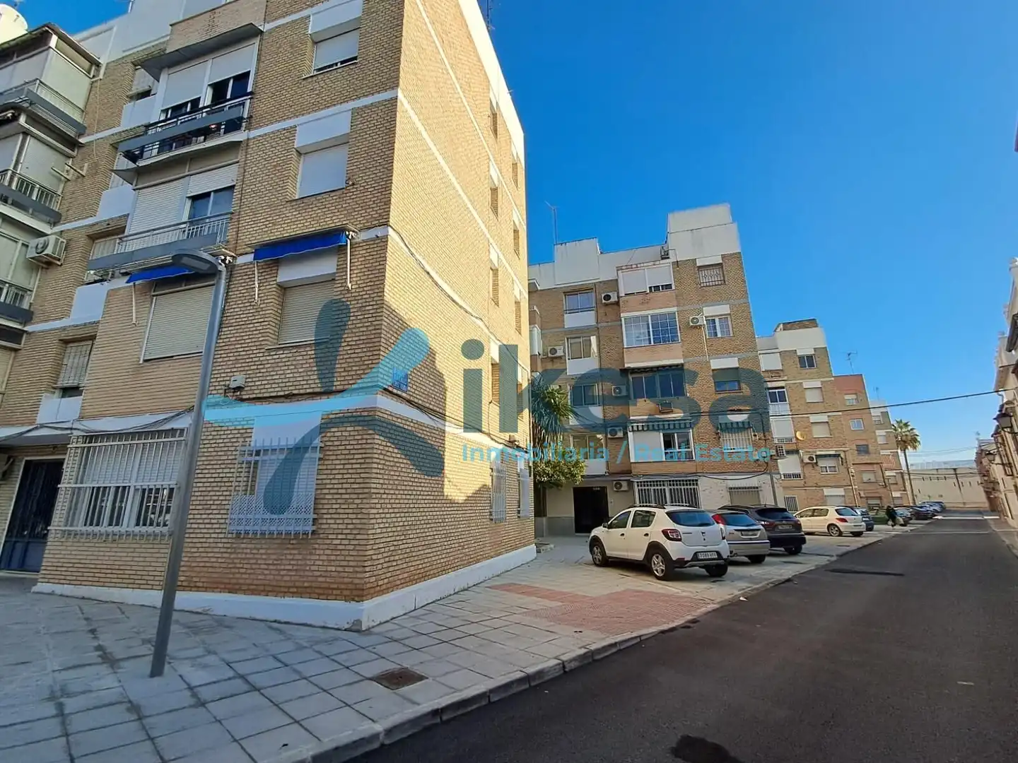 Vista exterior de Pis en venda en Puente Genil
