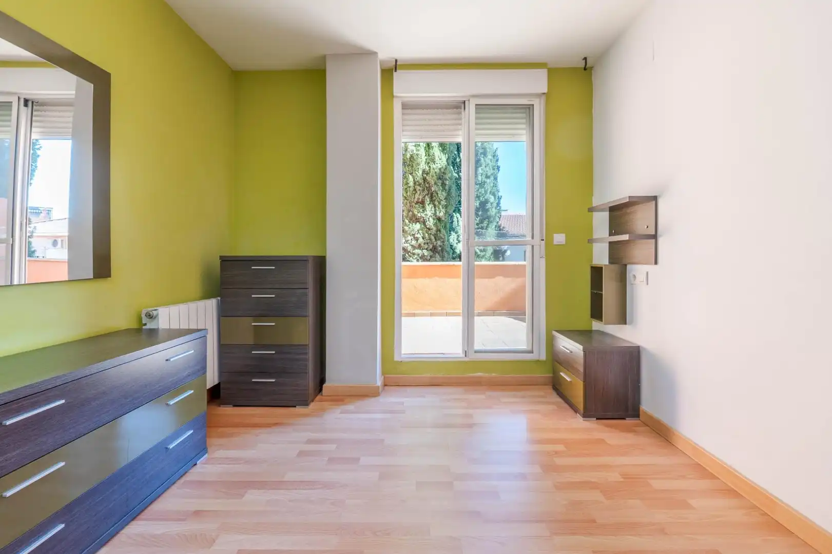 Habitación de Planta baja en venta en La Zubia con Terraza y Trastero