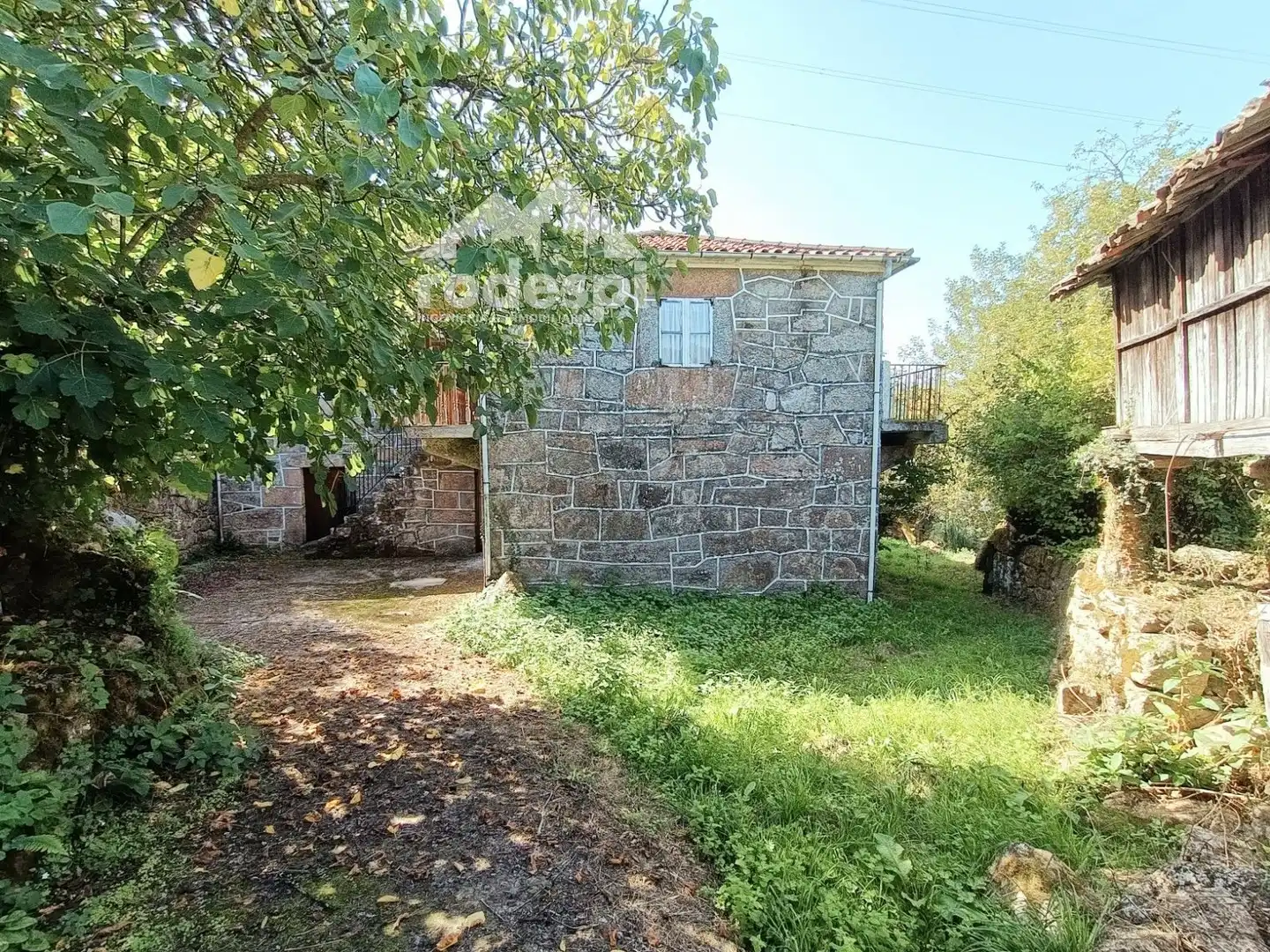 Exterior view of Houses for sale in Padrenda  with Storage room and Furnished
