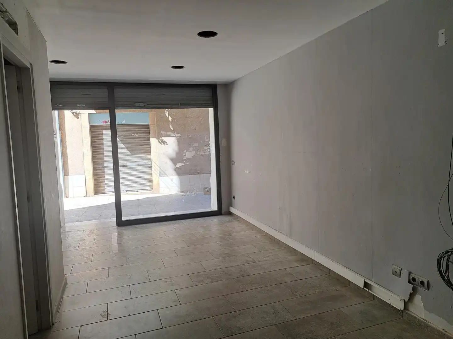 Gewerbefläche zum Verkauf in Carrer A.M.CLARET 1, imagen 13