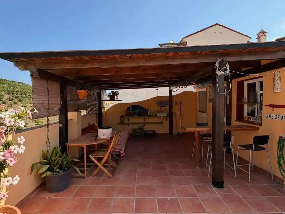 Piso en venta en Benamargosa