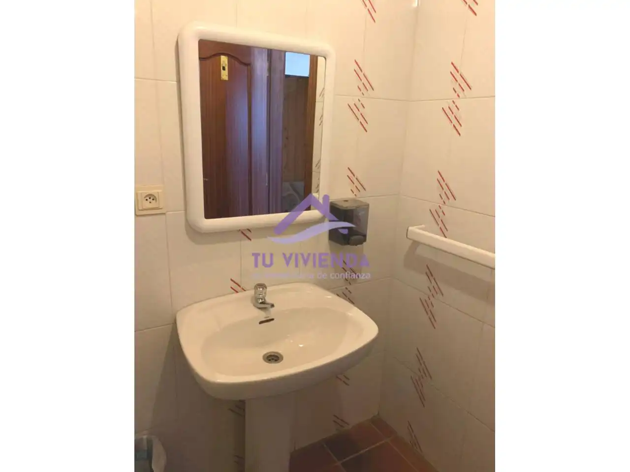 Baño de Local en venta en Pedrosa de la Vega