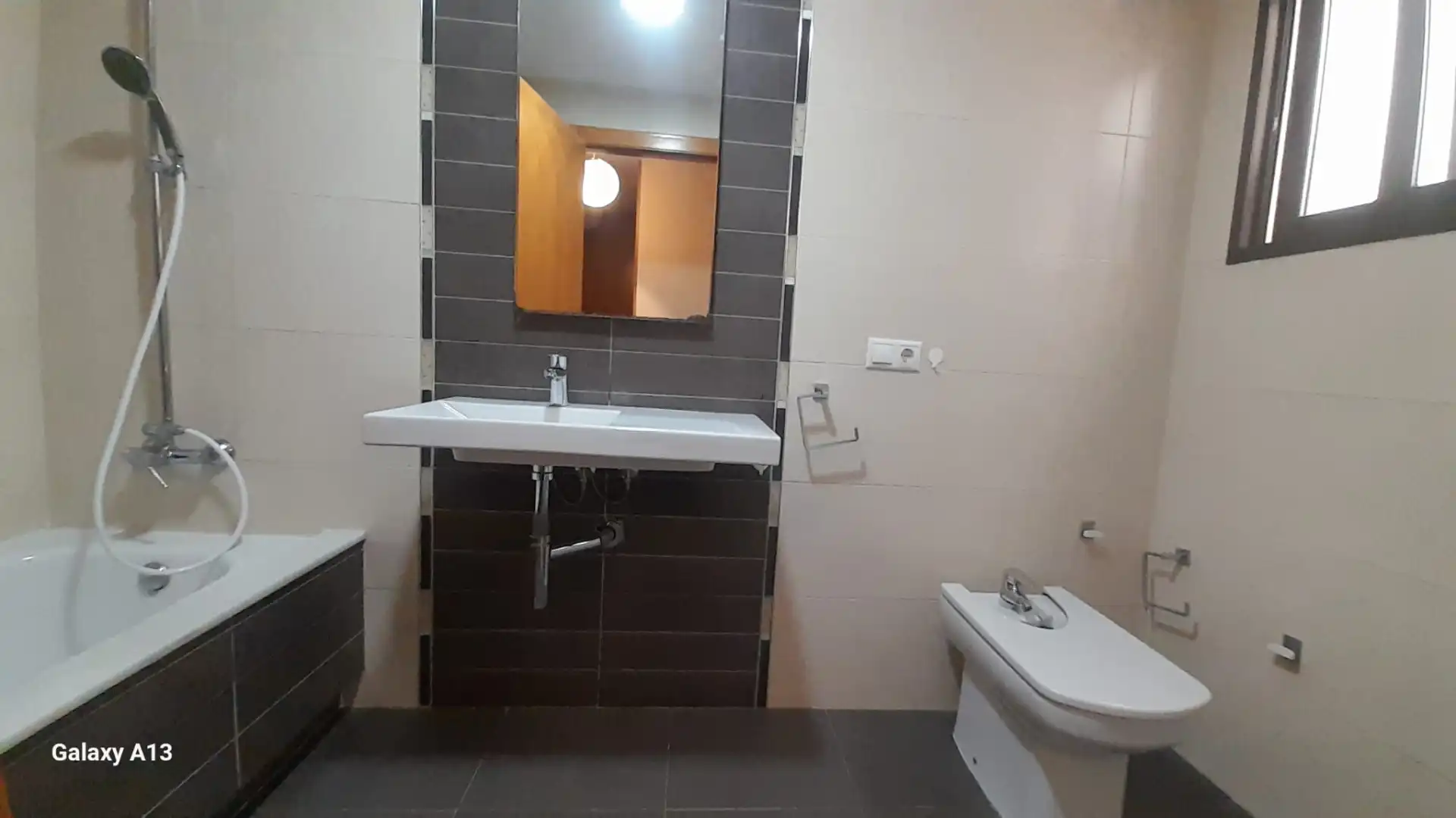 Baño de Piso en venta en L'Eliana con Aire acondicionado, Calefacción y Horno