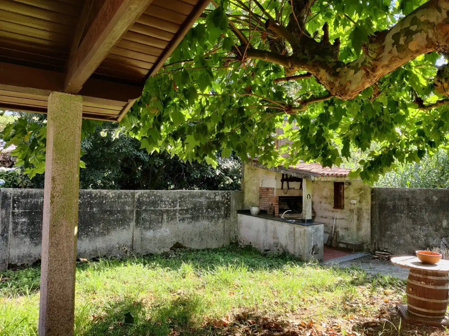 Jardí de Finca rústica en venda en Boiro amb Jardí privat