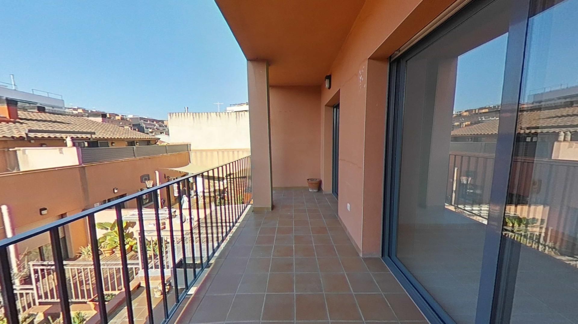 Terraza de Piso en venta en Ripollet con Terraza