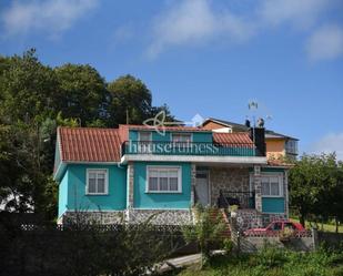 Vista exterior de Casa o xalet en venda en Ferrol amb Calefacció, Jardí privat i Terrassa