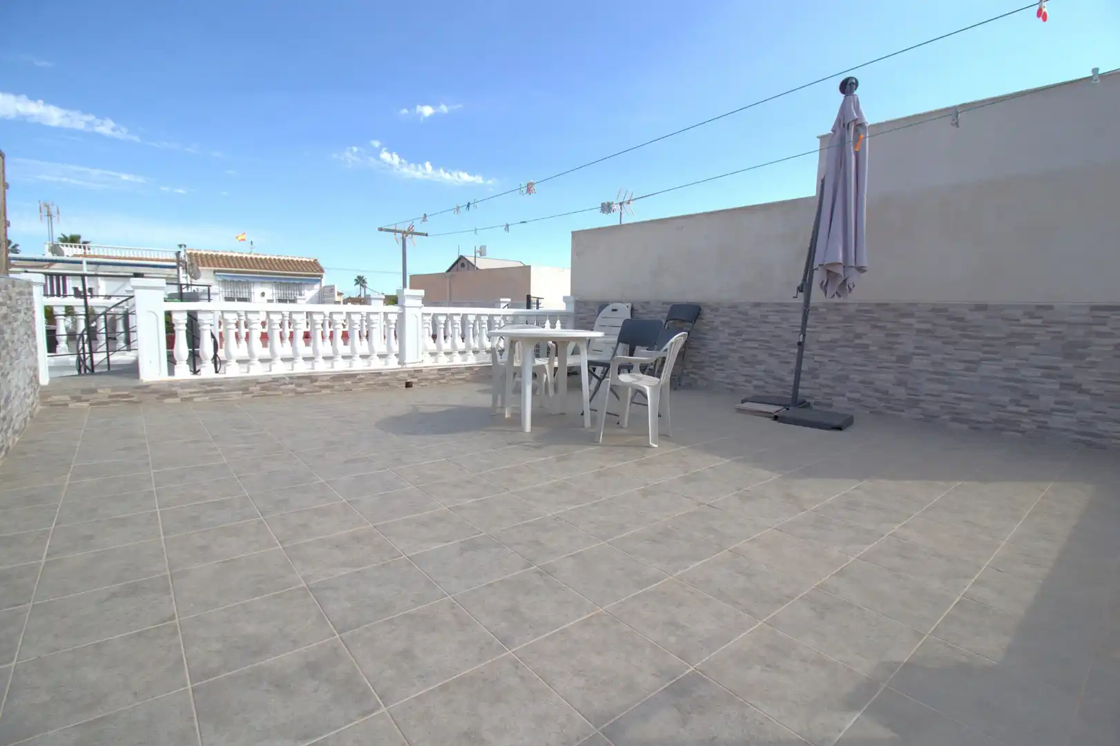Terraced house with garden for sale in Los Narejos - Punta Calera