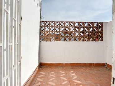 Apartamento con ascensor en venta en Gran Via de les Corts Catalanes 280