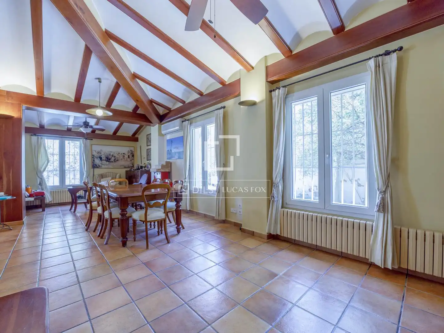 Comedor de Finca rústica en venta en Rocafort con Aire acondicionado, Jardín privado y Terraza