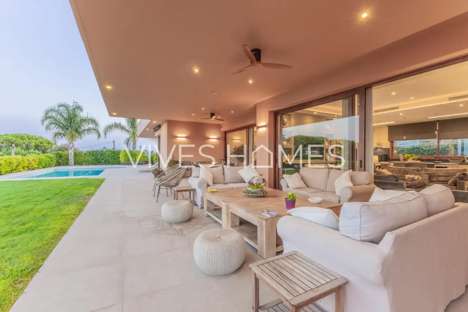 Terraza de Casa o chalet en venta en Sant Vicenç de Montalt con Aire acondicionado, Calefacción y Jardín privado