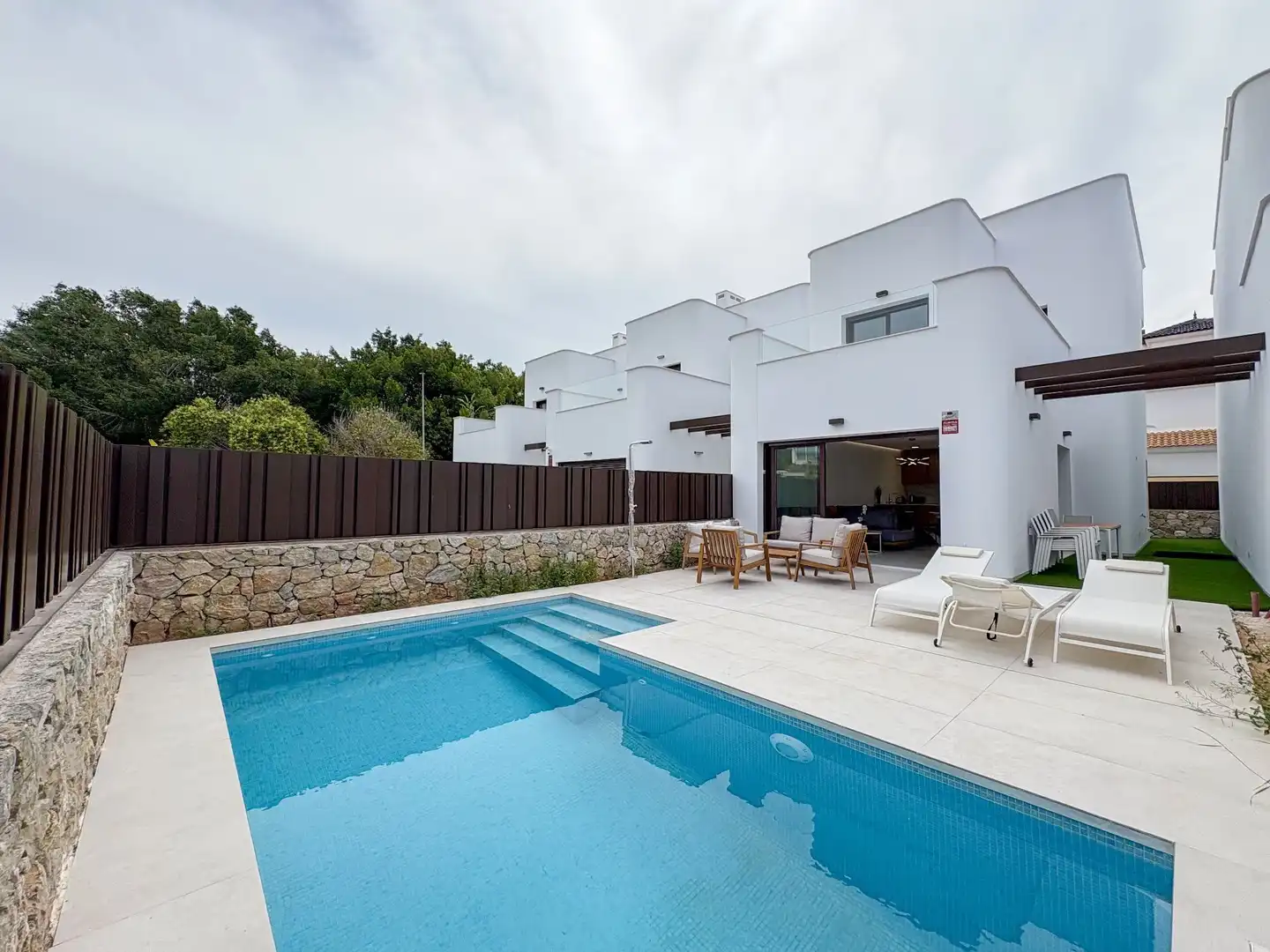 Villa avec piscine à vendre à El Pinar de Campoverde
