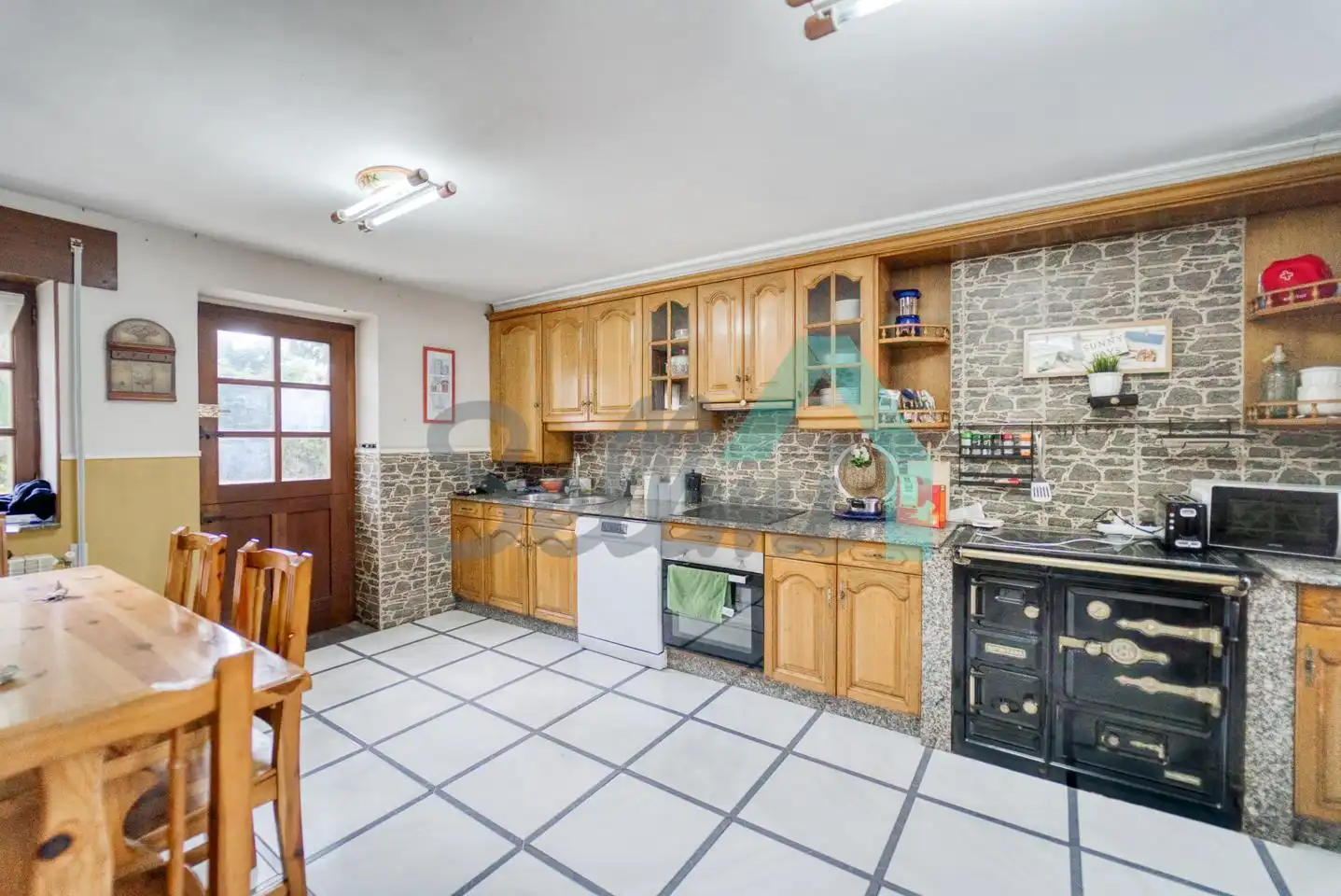 Cocina de Casa o chalet en venta en Castropol con Calefacción y Jardín privado
