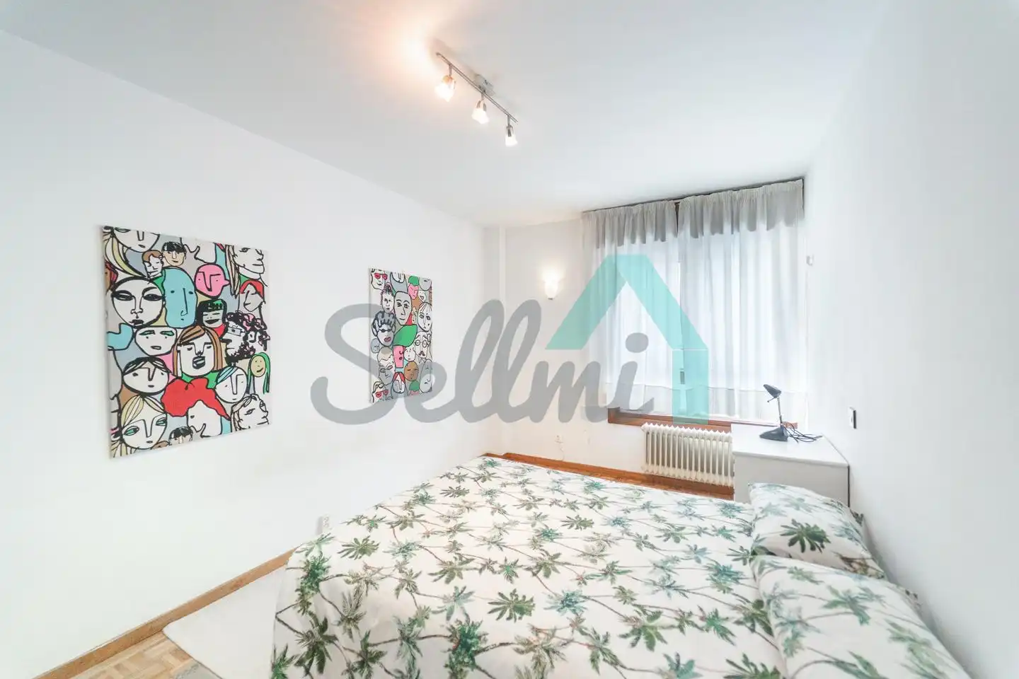 Bedroom of Flat for rent in Oviedo   with Heating, Parquet flooring and Terrace