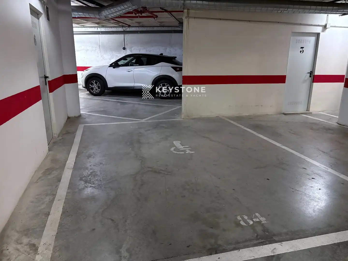 Parking de Ático de alquiler en Alicante / Alacant con Aire acondicionado, Calefacción y Terraza