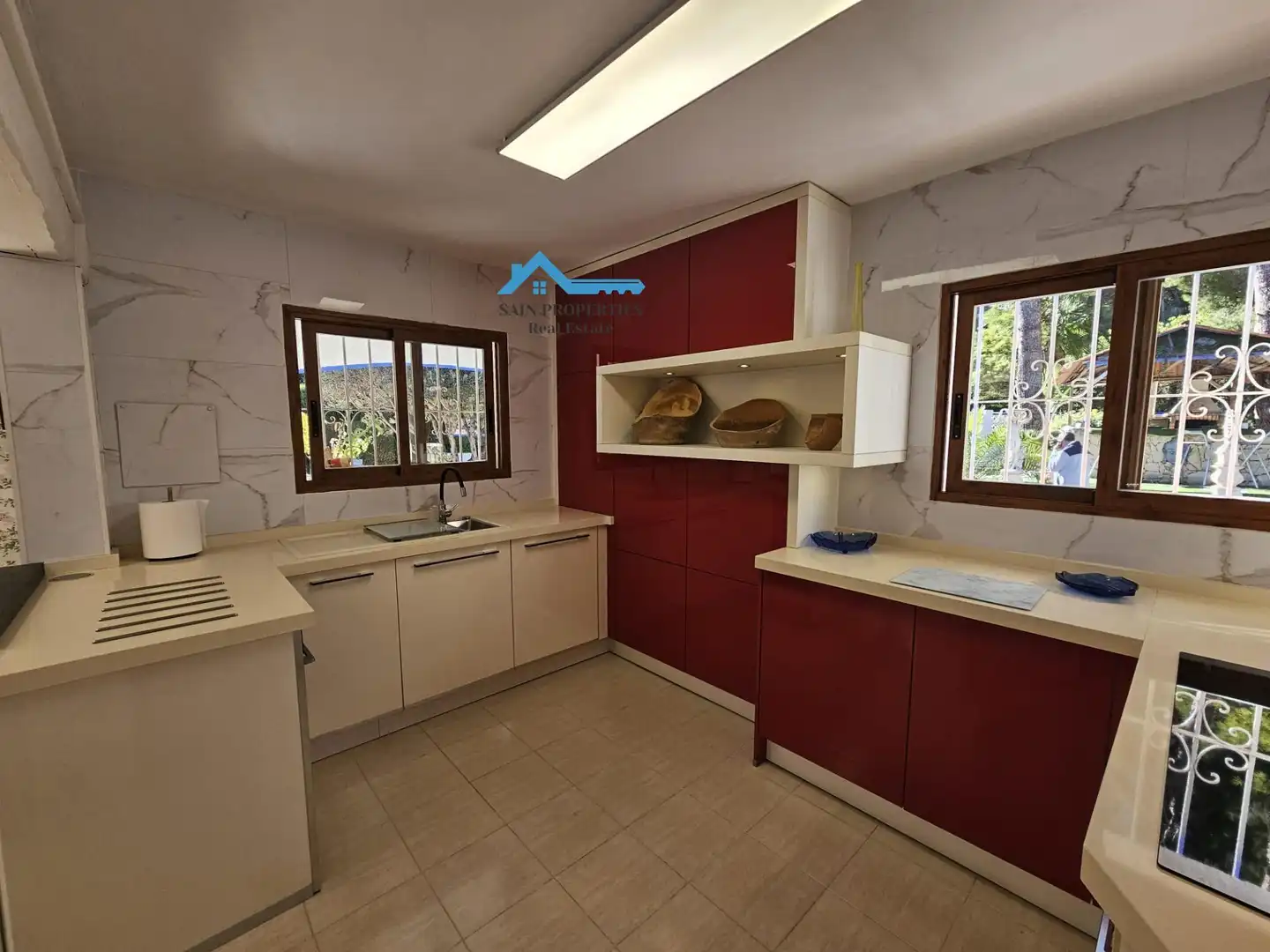 Cocina de Casa o chalet en venta en Altea con Aire acondicionado, Calefacción y Jardín privado