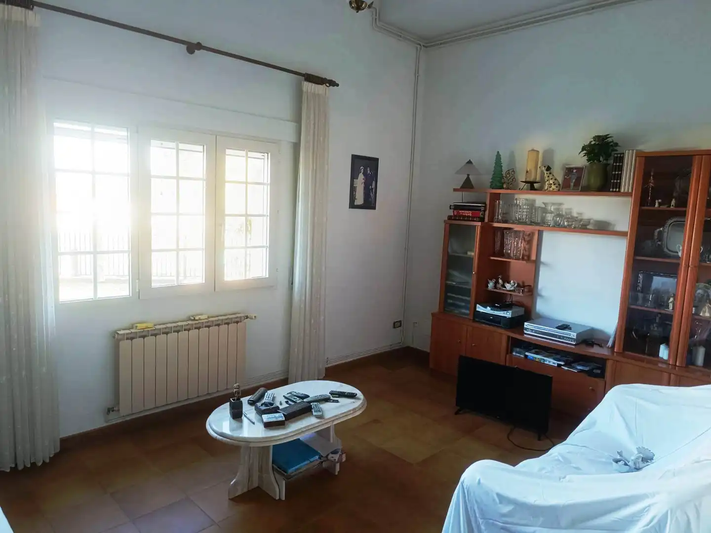 Sala de estar de Casa o chalet en venta en Outes con Calefacción, Jardín privado y Terraza