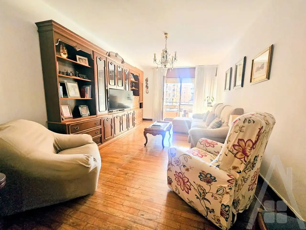 Sala d'estar de Pis en venda en Bilbao  amb Calefacció i Terrassa