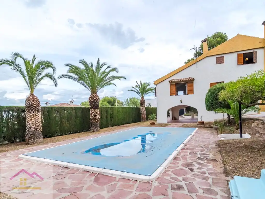 Casa o xalet en venda a Calle Aurora, 156, El Balcó - Jaume I