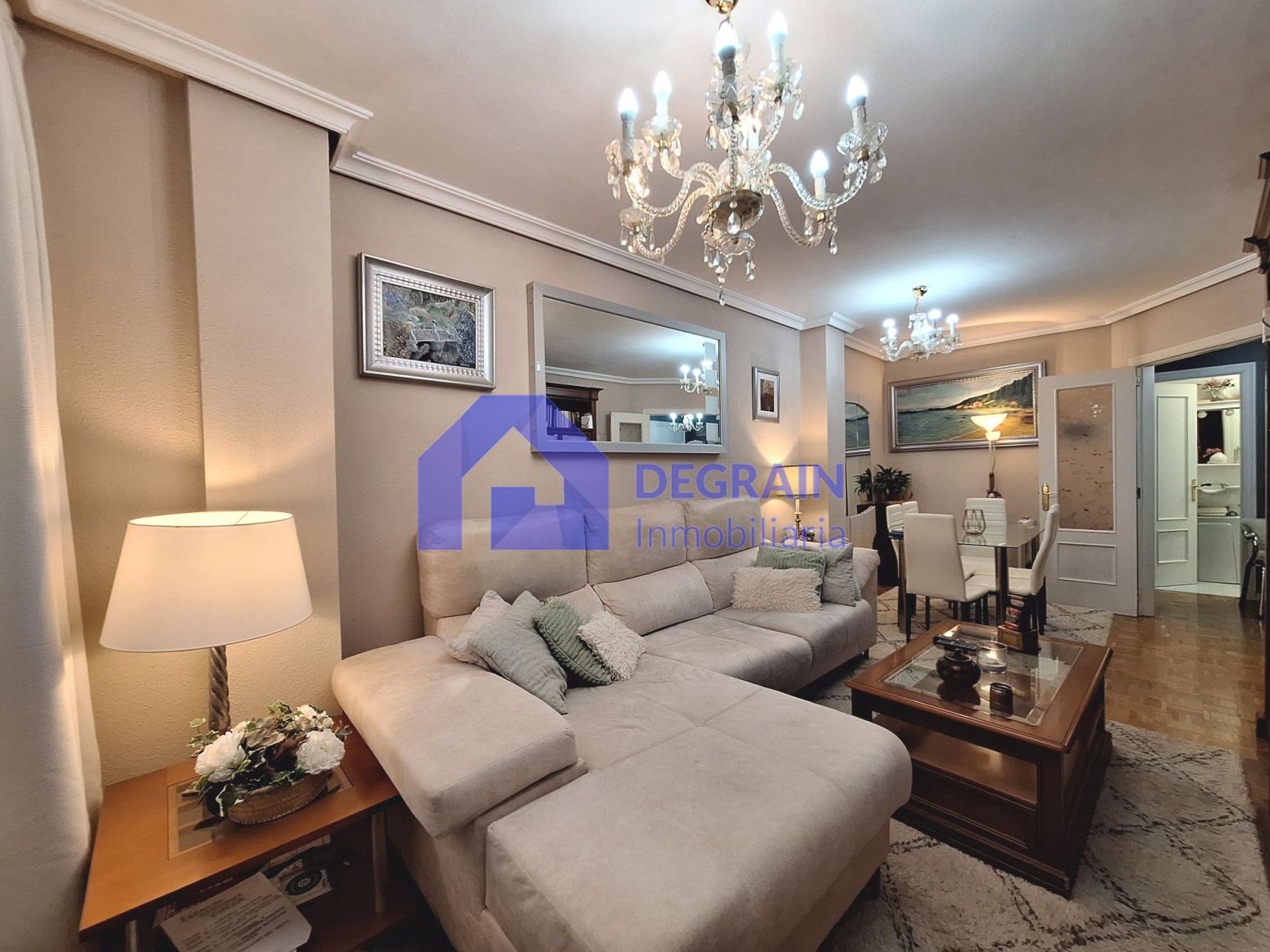 Living room of Attic for sale in Oviedo   with Heating, Parquet flooring and Storage room