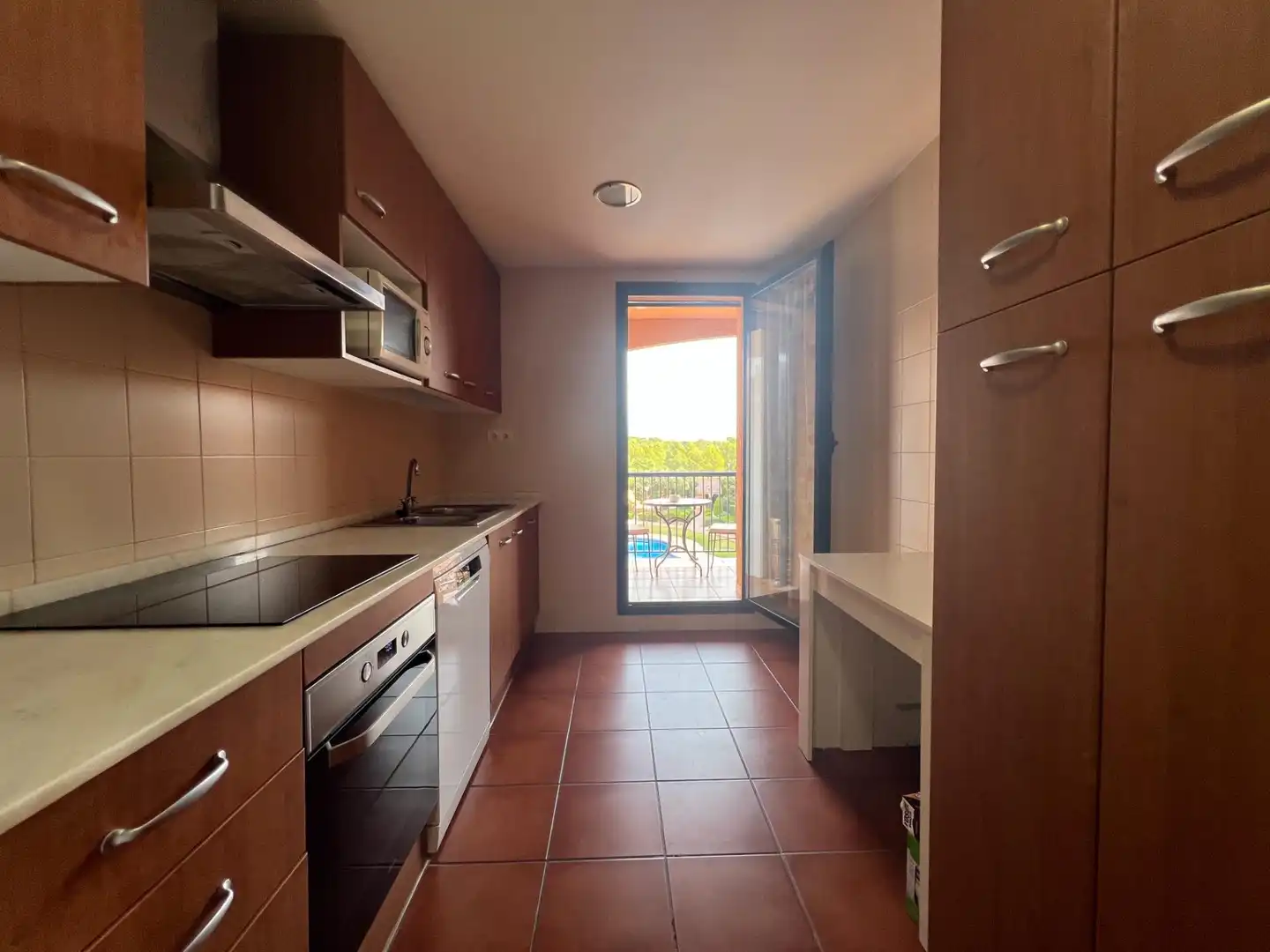 Cuina de Àtic en venda en L'Ametlla de Mar  amb Piscina comunitària