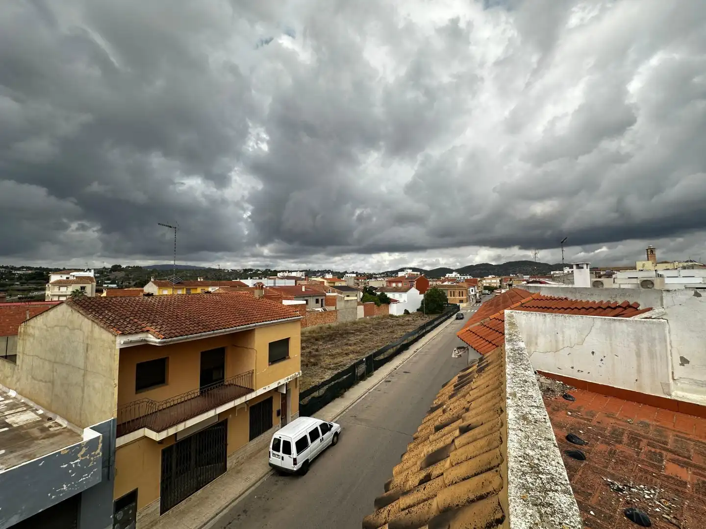 Exterior view of Buildings for sale in Llombai