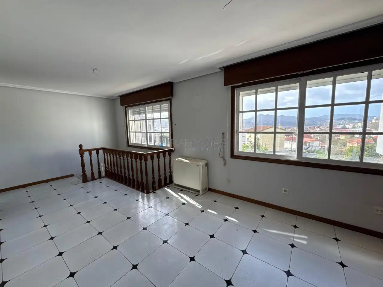 Sala de estar de Casa o chalet en venta en Vigo  con Calefacción, Jardín privado y Trastero