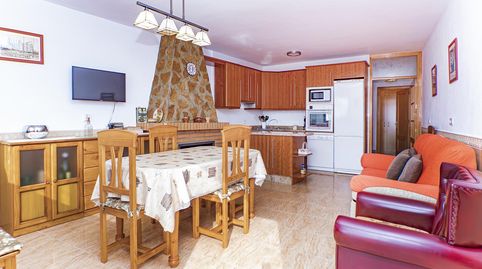 Casa en Paterna del Río 5 dormitorios, 3 baños y garaje