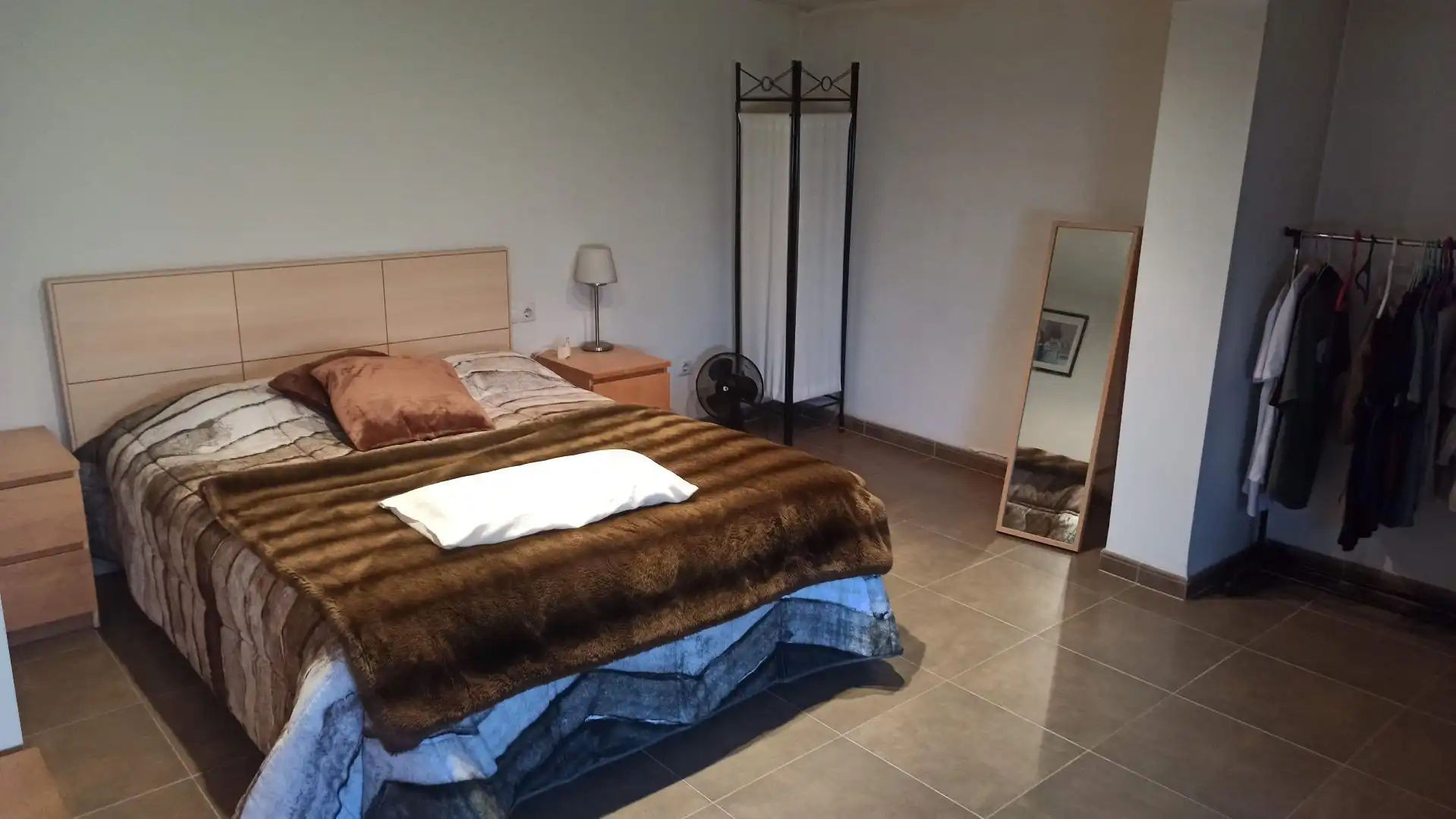Dormitori de Casa adosada en venda en Osor amb Jardí privat i Terrassa