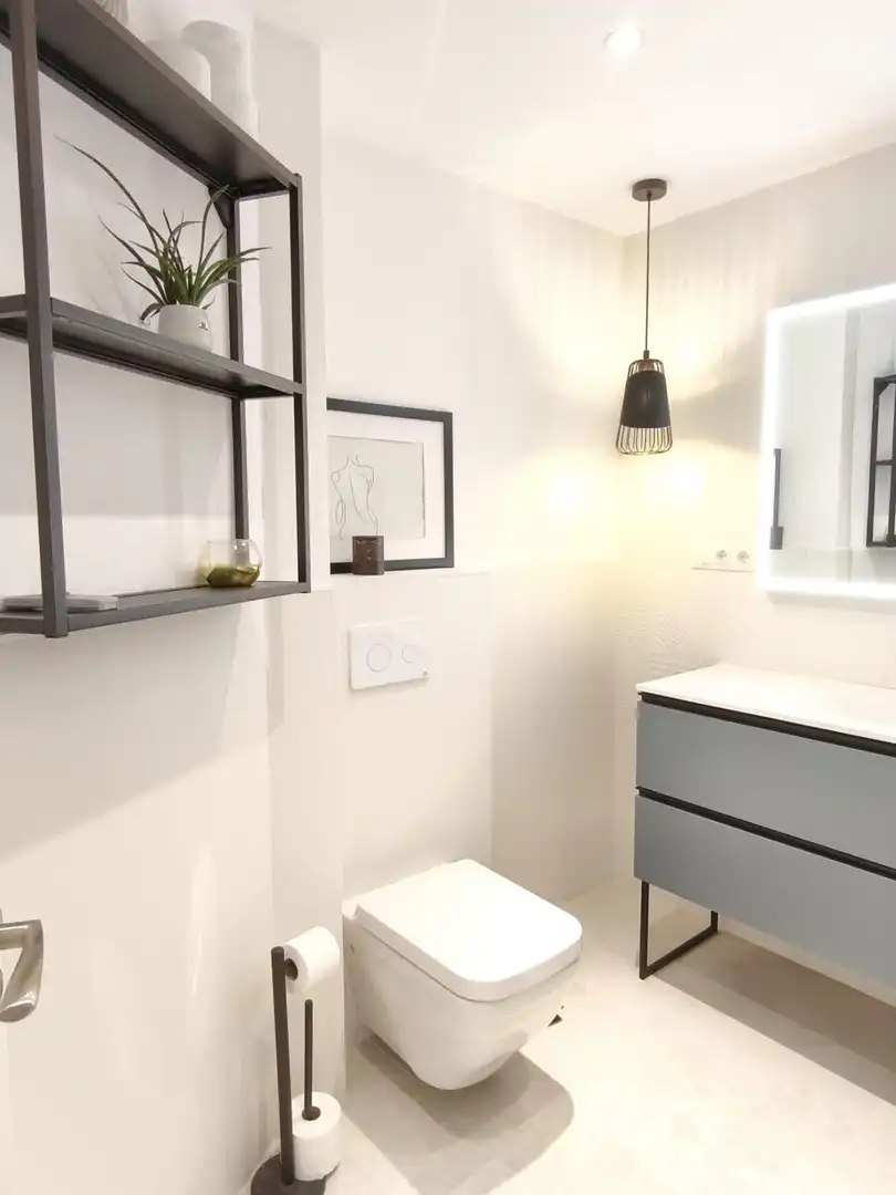 Bathroom of Flat for rent in Vélez-Málaga