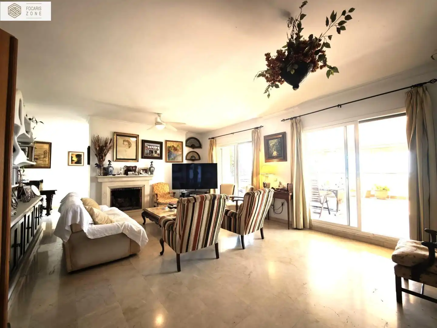 Casa aparellada amb terrassa en venda a Este, imagen 5