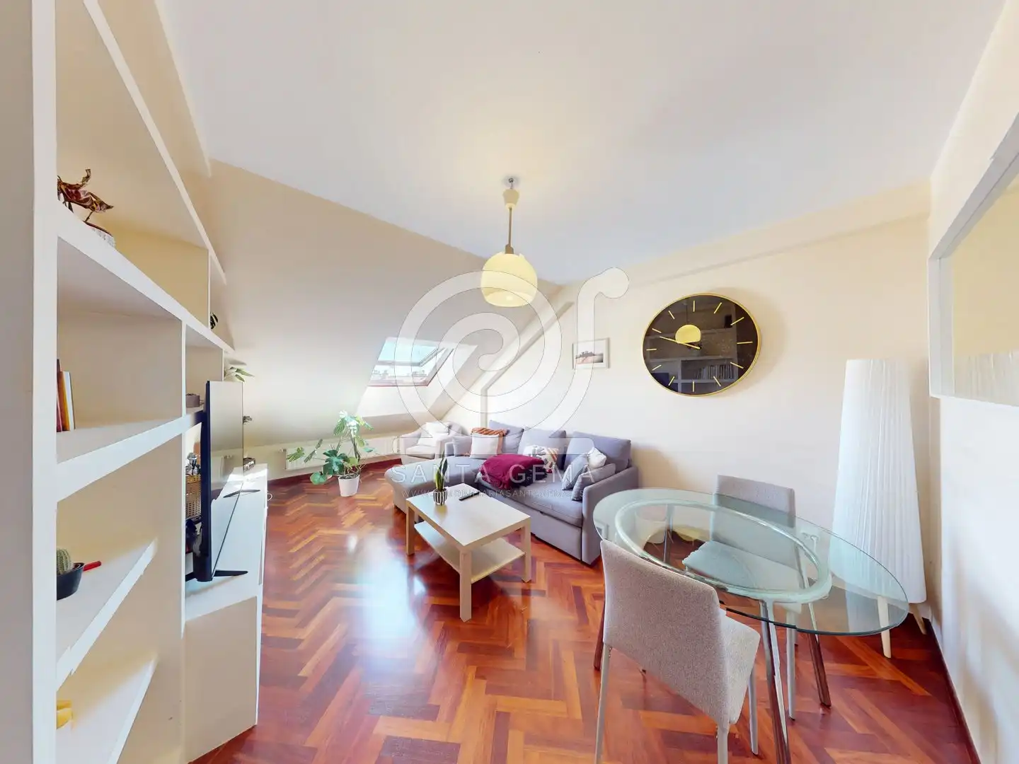 Wohnzimmer von Dachboden zum Verkauf in A Coruña Capital  mit Heizung