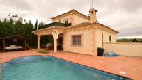 Piscina de Casa o xalet en venda en La Pobla de Vallbona amb Aire condicionat, Terrassa i Piscina